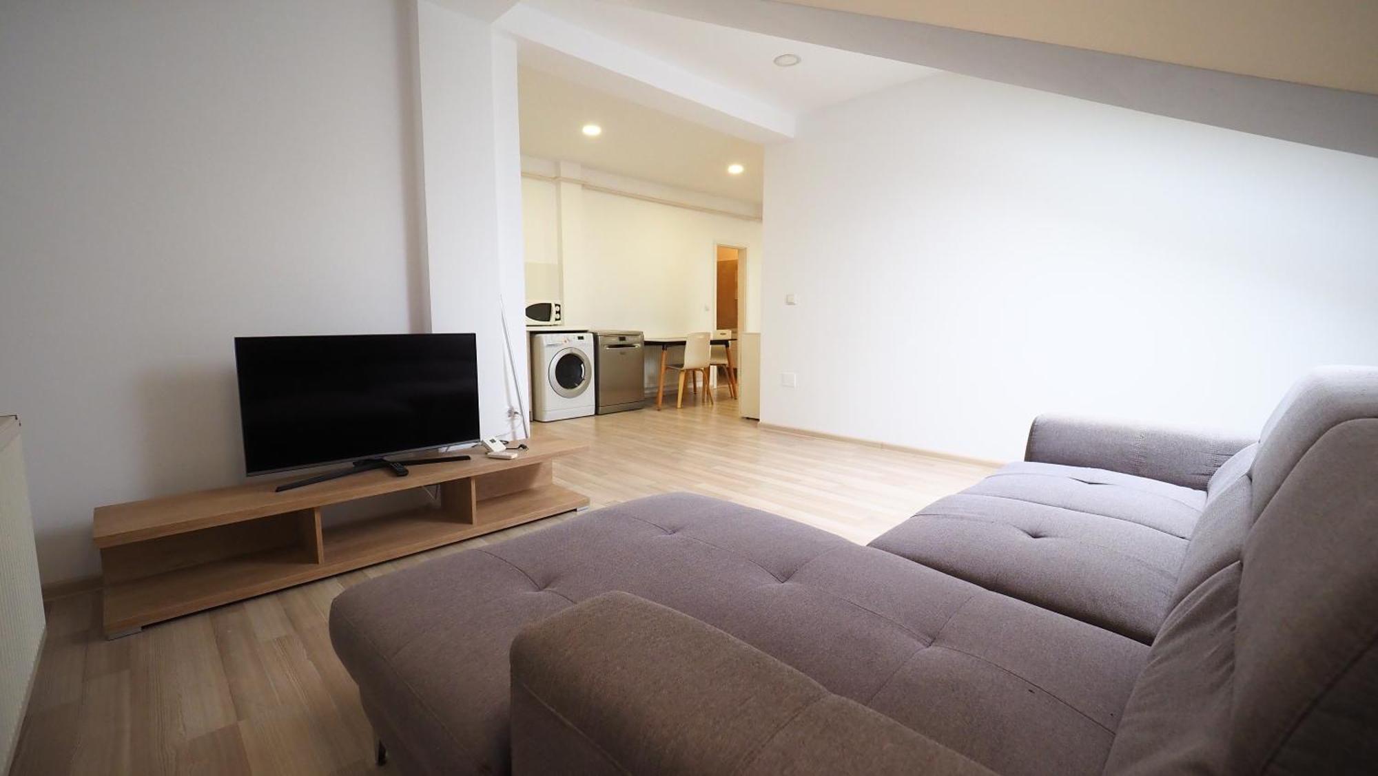 Iassium Airport Apartments Iasi Esterno foto